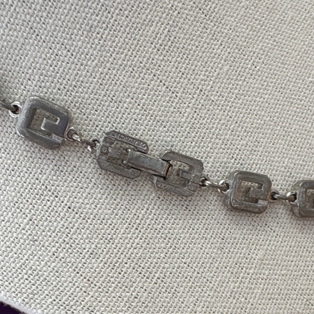 Givenchy G logo chain link necklace Pewter Tone 16" - Picture 5 of 11